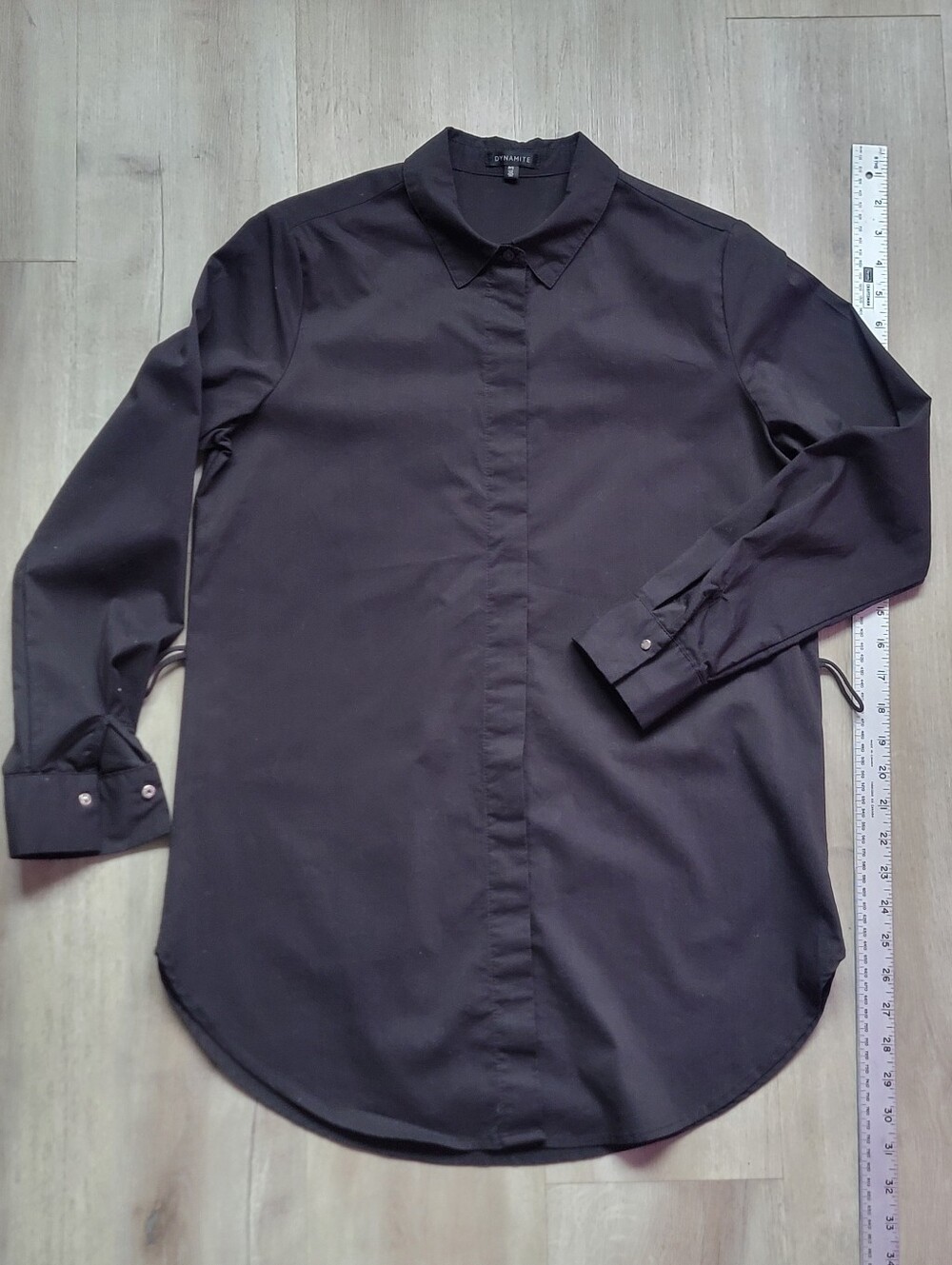 3 FOR $20 Dynamite Black Long-Sleeve Button-Front Shirt - Picture 2 of 10